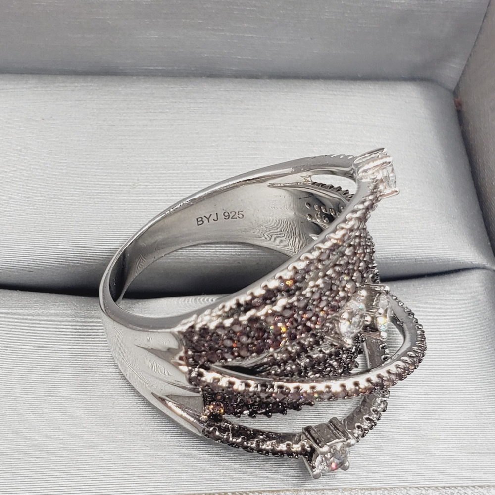 Round chocolate diamond and diamond stimulants Women's Ring - Picture 4 of 9